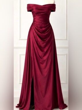 OYS~ Rich Burgundy Color Evening Dress. Size Large